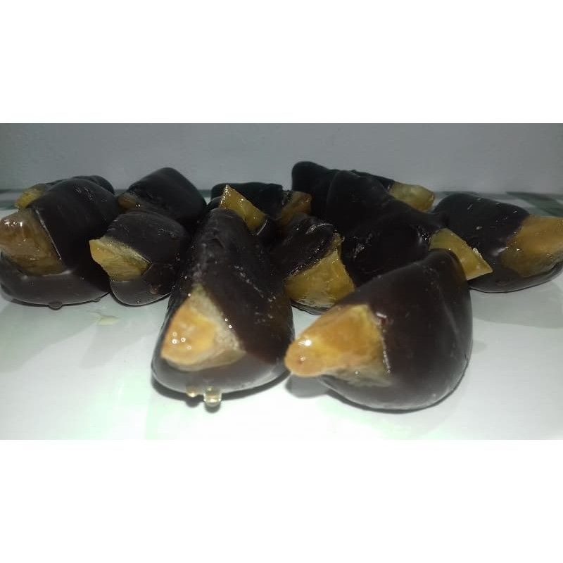 cuartos-de-limón-con-chocolate-negro